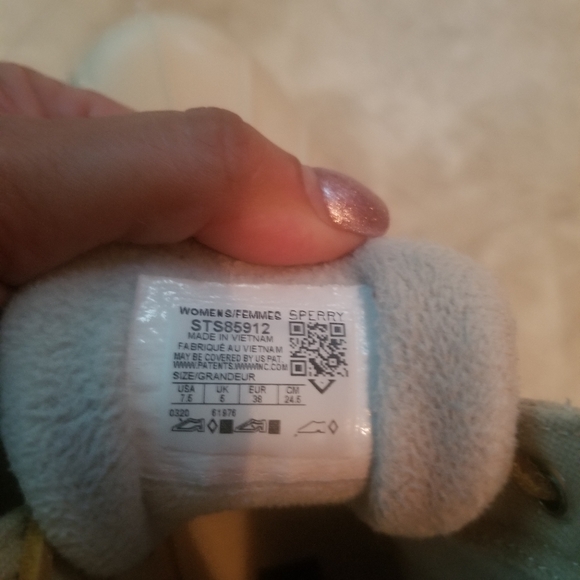 Sperry boots - Picture 4 of 5